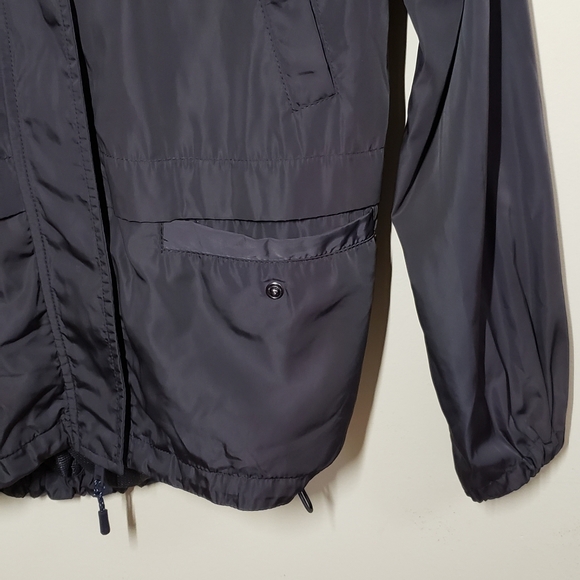 Roots Jacket - Picture 3 of 9